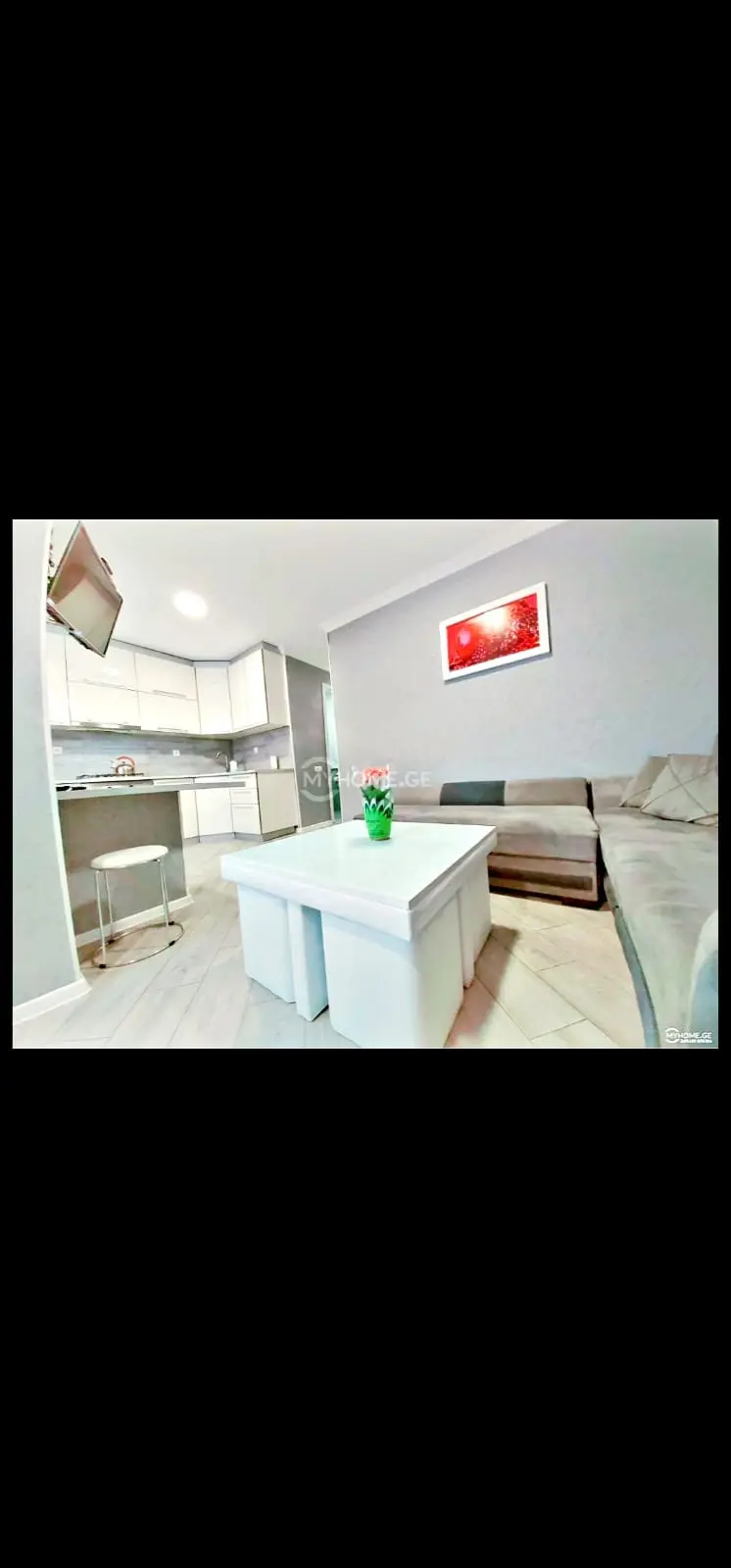 statment-img-0.11817610932810685