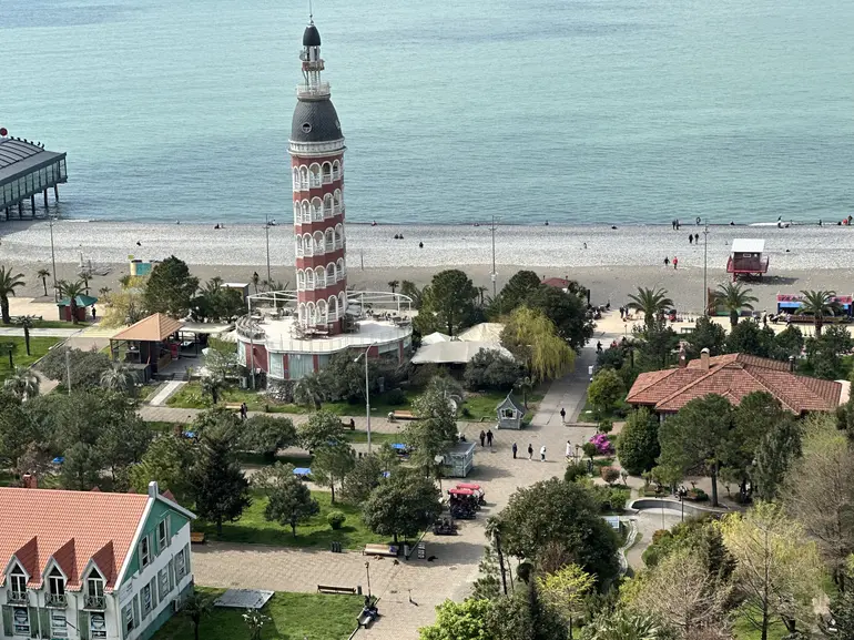 2 room apartment for rent in batumi