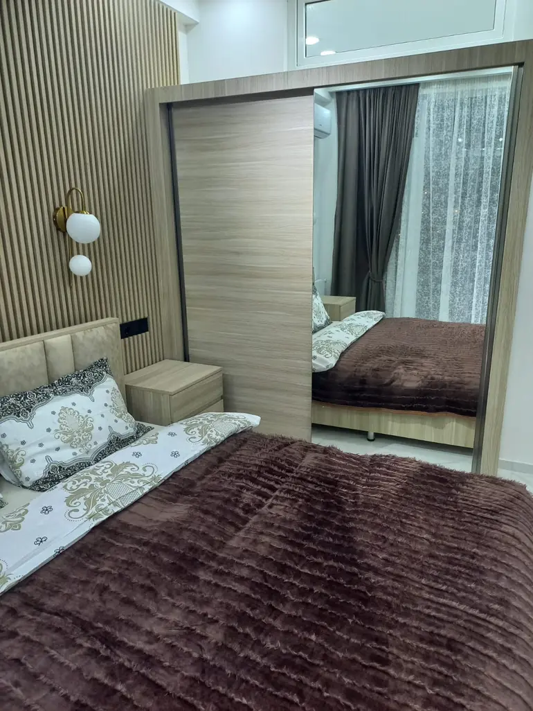 ქირავდება 3 ოთახიანი ბინა ორთაჭალაში