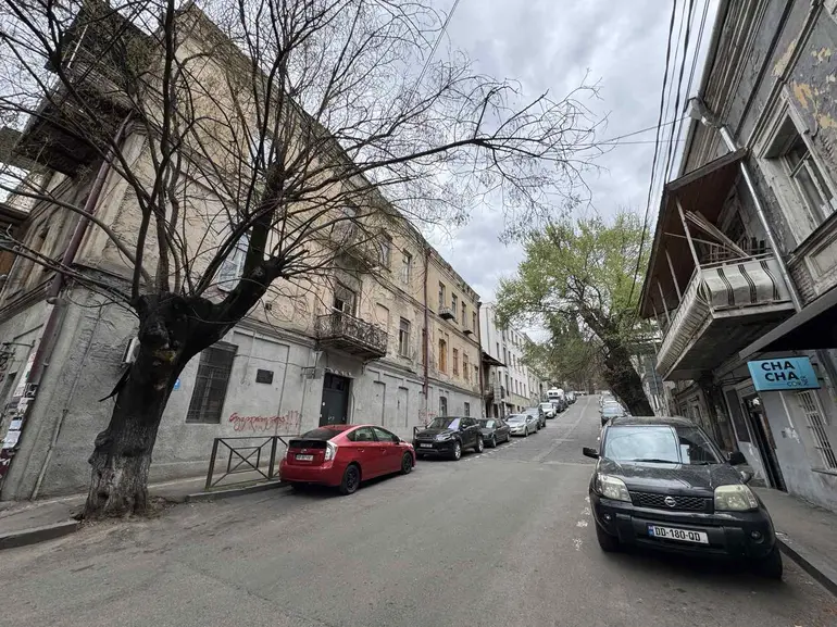 3 room apartment for sale in sololaki