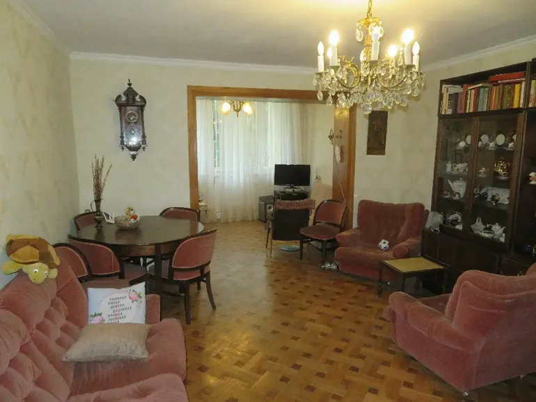 statment-img-0.33920960074691786