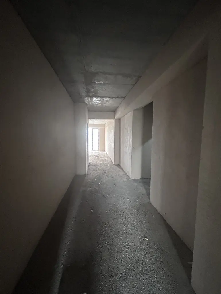 იყიდება 4 ოთახიანი ბინა დიღმის მასივში