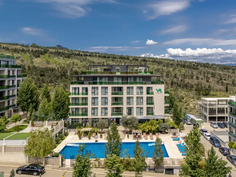 2 room apartment for rent in krtsanisi