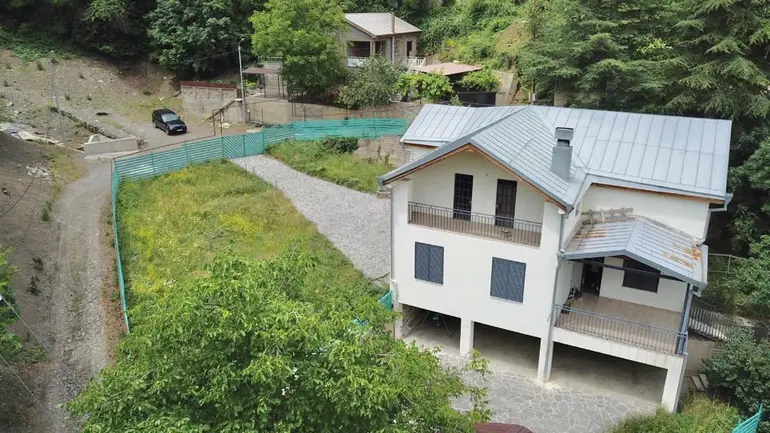 9 room private house for rent in tskneti