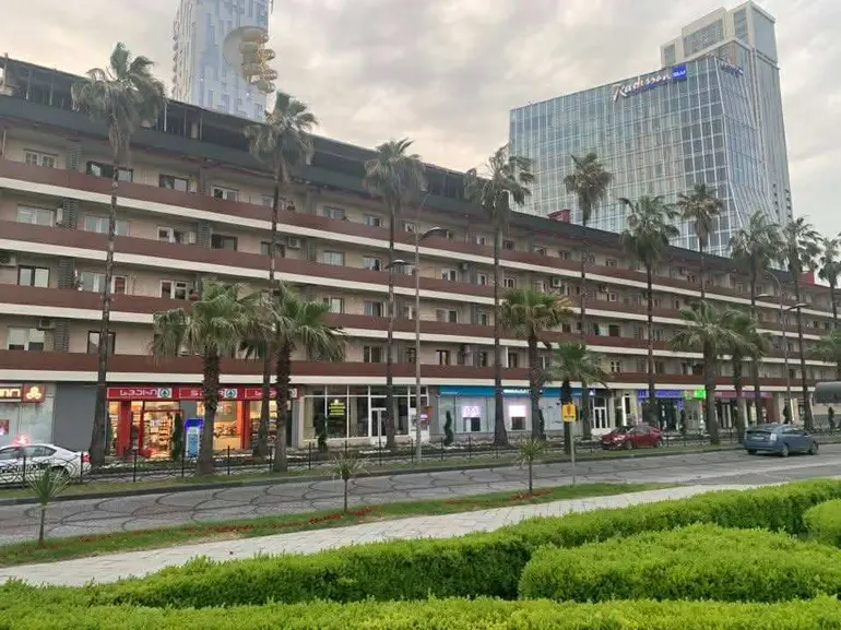 2 room apartment for rent in batumi