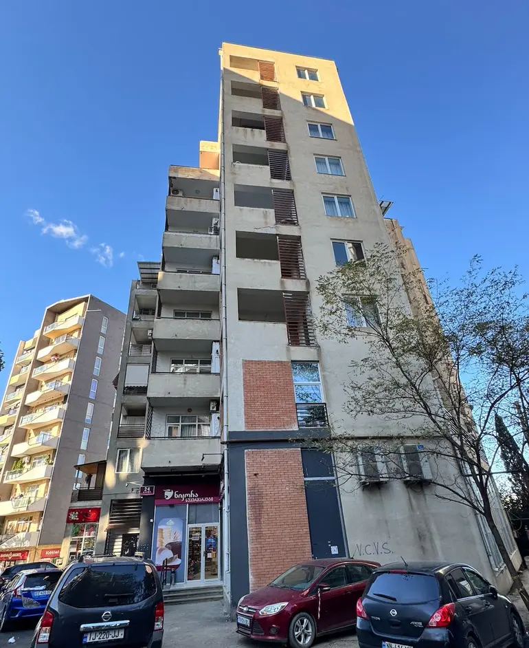 5 room apartment for sale in bagebi