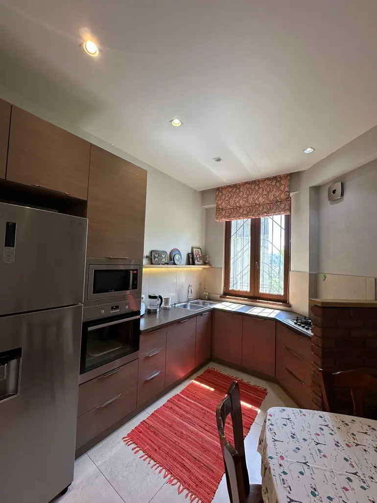 4 room apartment for rent in mtatsminda