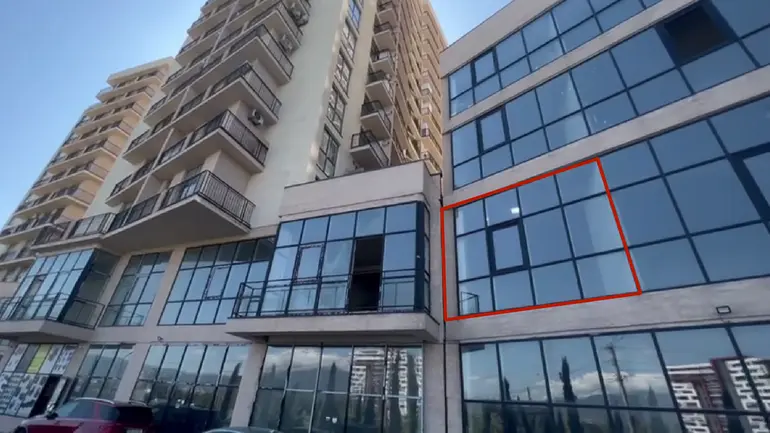 Universal commercial area for sale in tbilisi