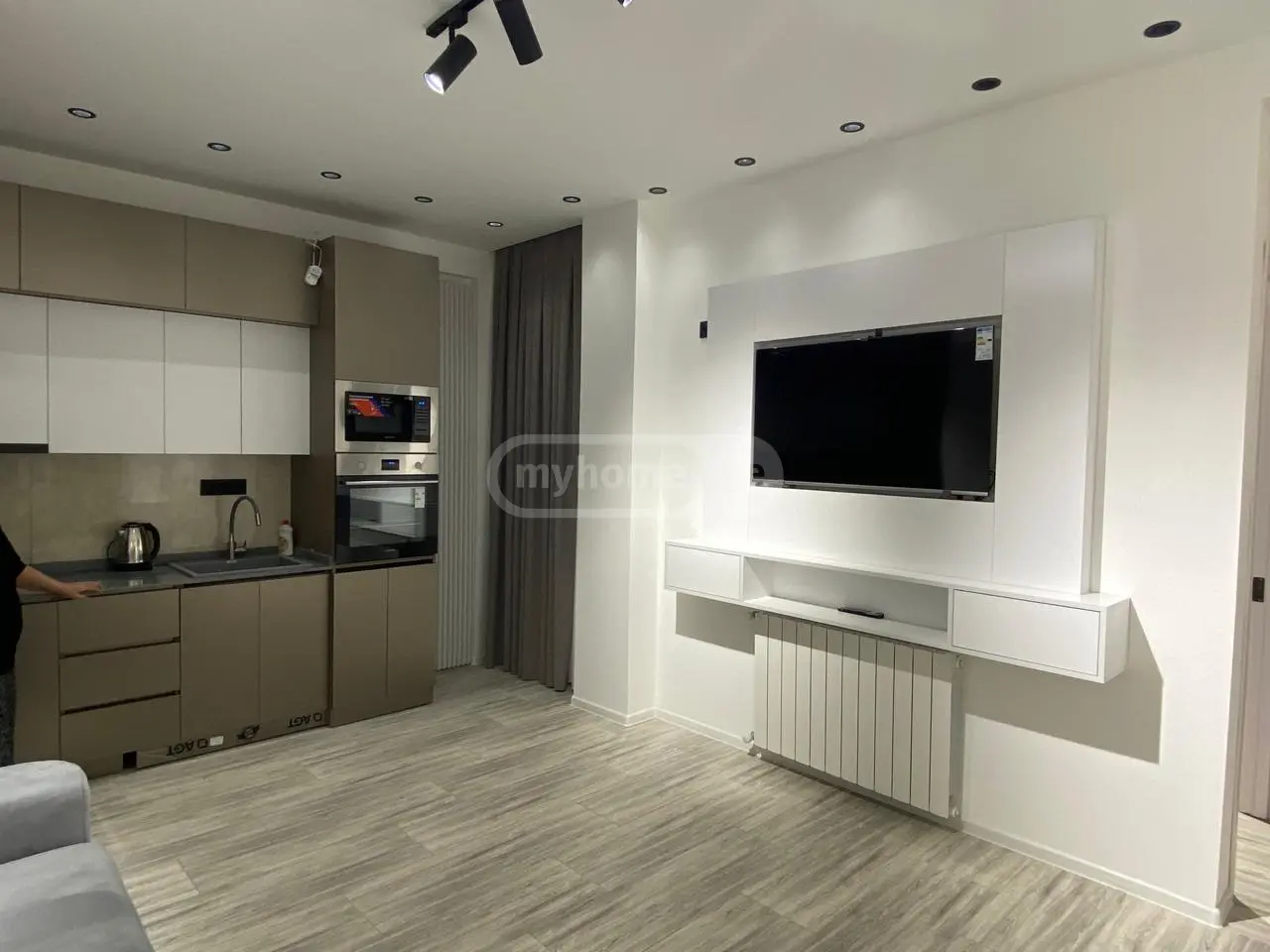 ქირავდება 3 ოთახიანი ბინა ორთაჭალაში