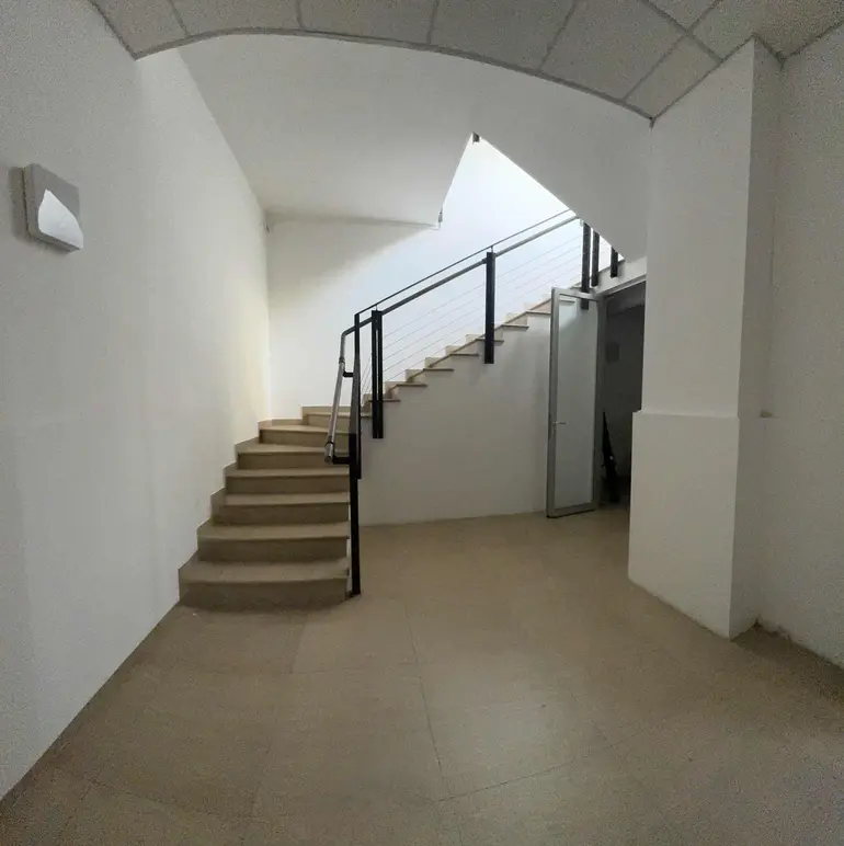 statment-img-0.08675695190229904