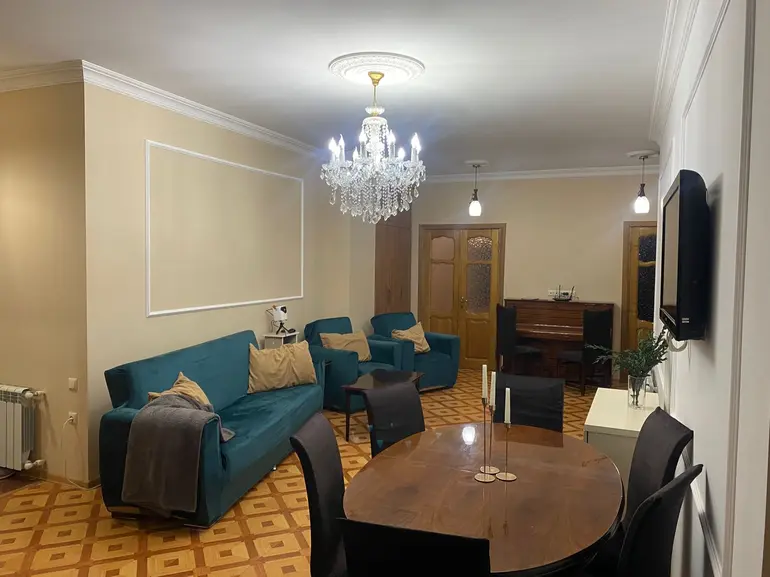 4 room apartment for rent in batumi