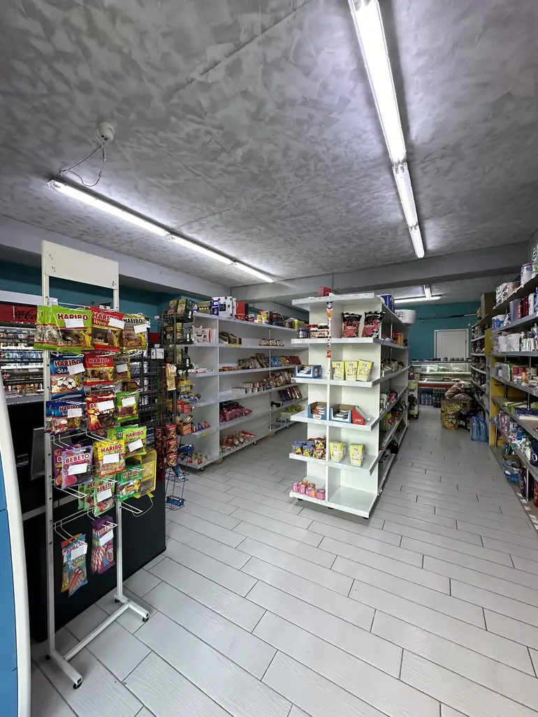 Trade commercial area for rent in didi digomi