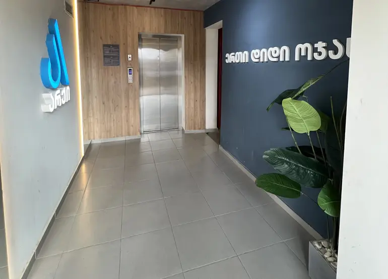 3 room apartment for sale in mesame masivi