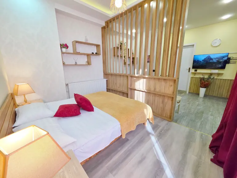 statment-img-0.6922685807923921