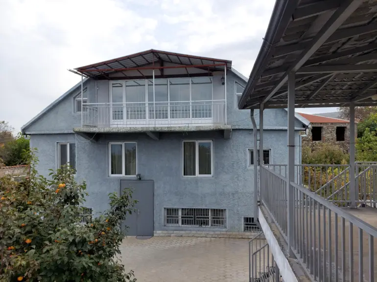 8 room private house for sale in telavi