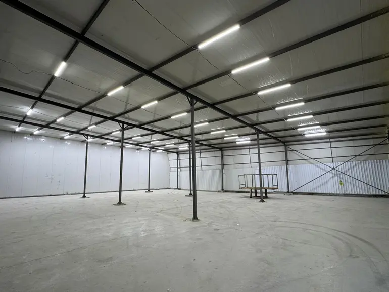 Warehousing commercial area for rent in lilo