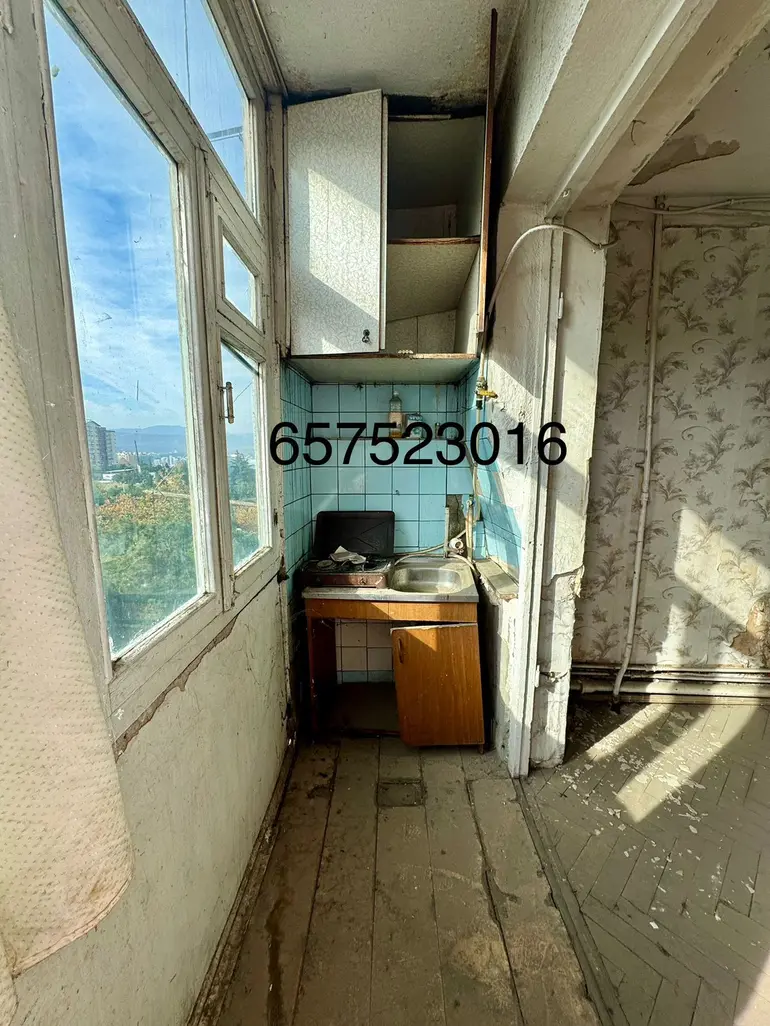 იყიდება 1 ოთახიანი ბინა თემქაზე