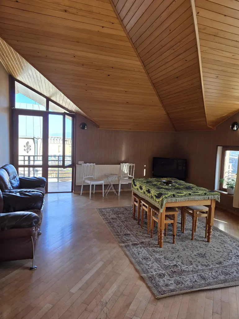 4 room apartment for rent in tbilisi