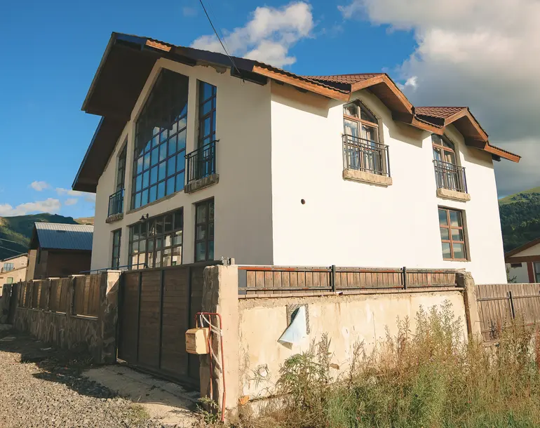 10+ room private house for rent in bakuriani