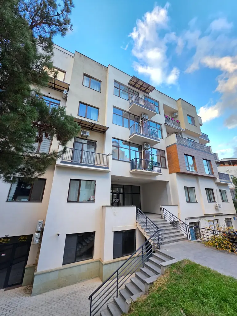 4 room apartment for rent in bagebi