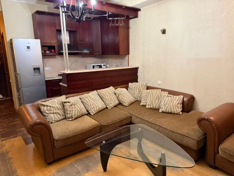 2 room apartment for rent in vake