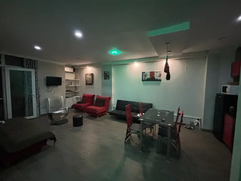 2 room apartment for rent in batumi