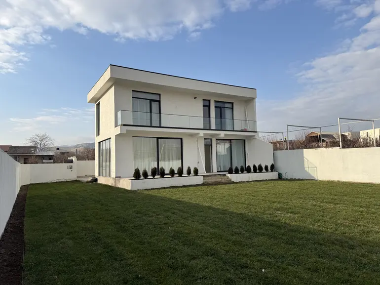 7 room private house for sale in sop. dighomi