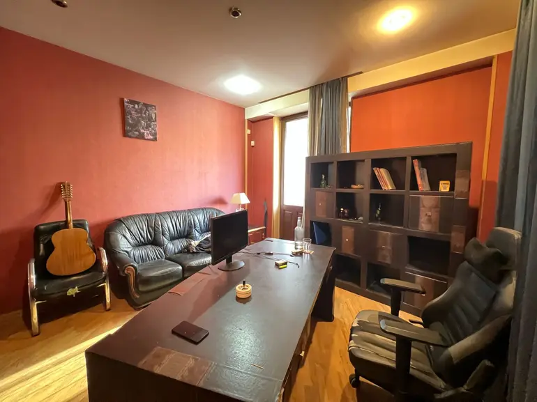 8 room apartment for sale in saburtalo