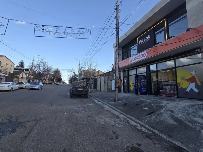 Universal commercial area for sale in lotkini