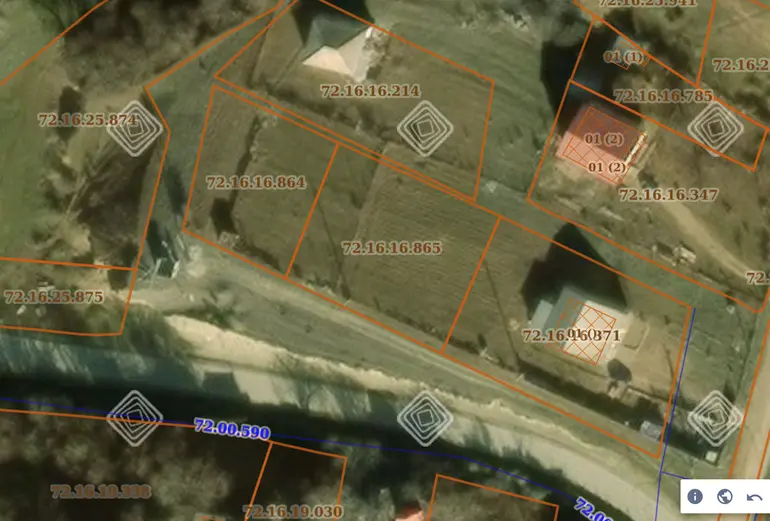 Agricultural plot for sale in upper lisi