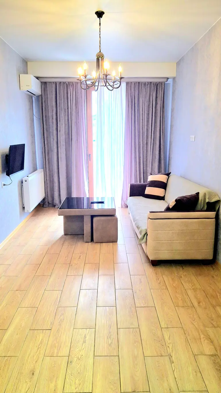 statment-img-0.7972650020184262