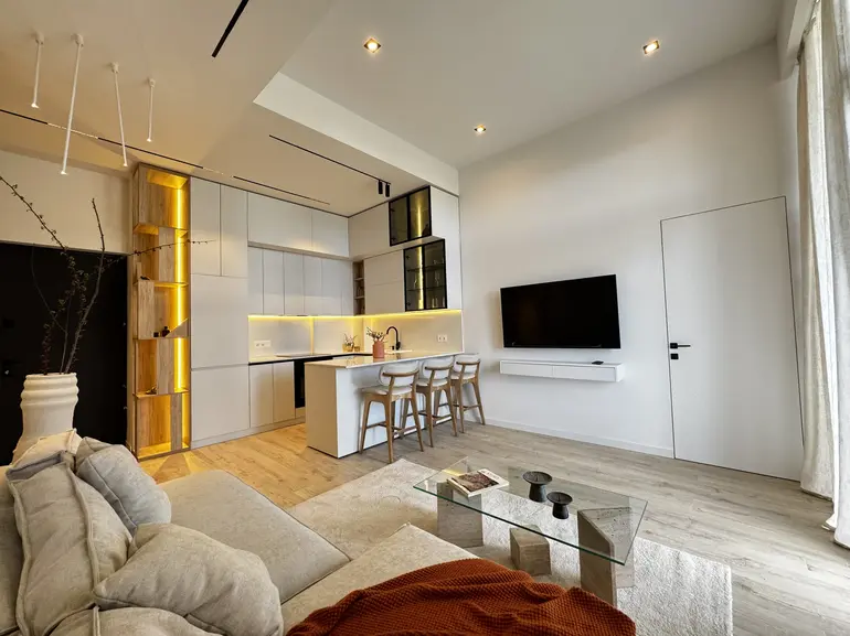 3 room apartment for rent in lisi lake