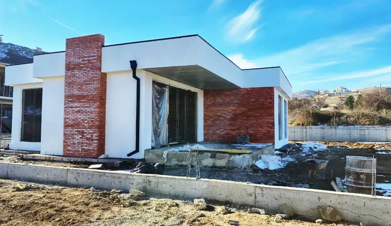 4 room private house for sale in lisi lake