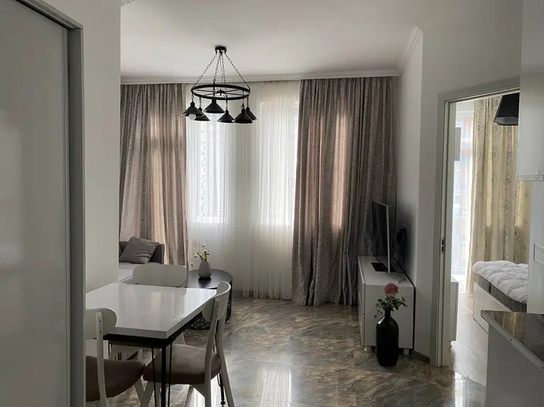 2 room apartment for rent in batumi