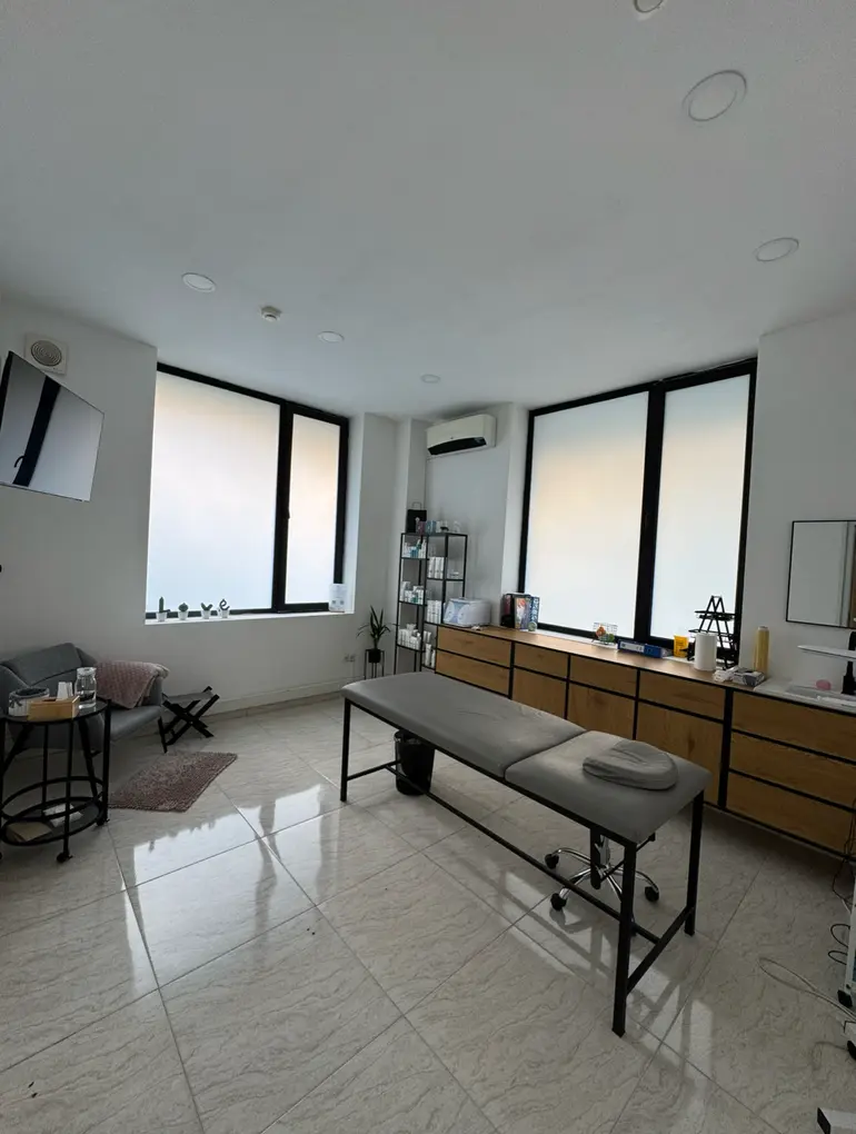 Office commercial area for rent in vake