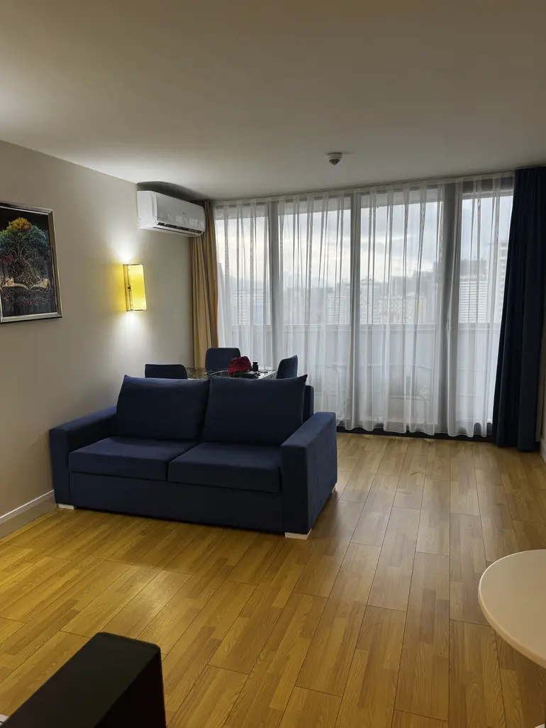 2 room apartment for rent in batumi