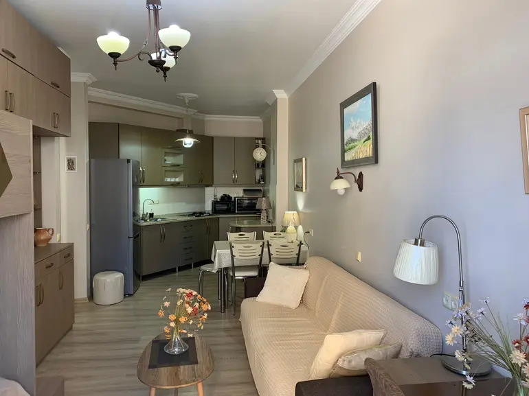 2 room apartment for rent in batumi