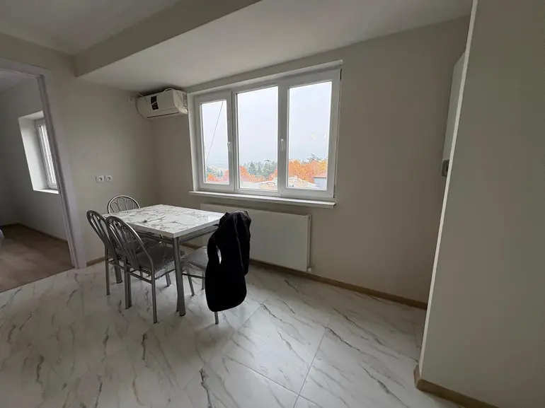 4 room apartment for rent in koniaki village