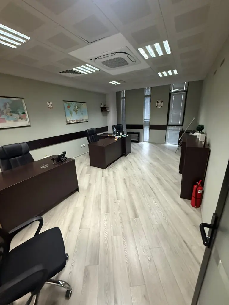 Office commercial area for rent in didube