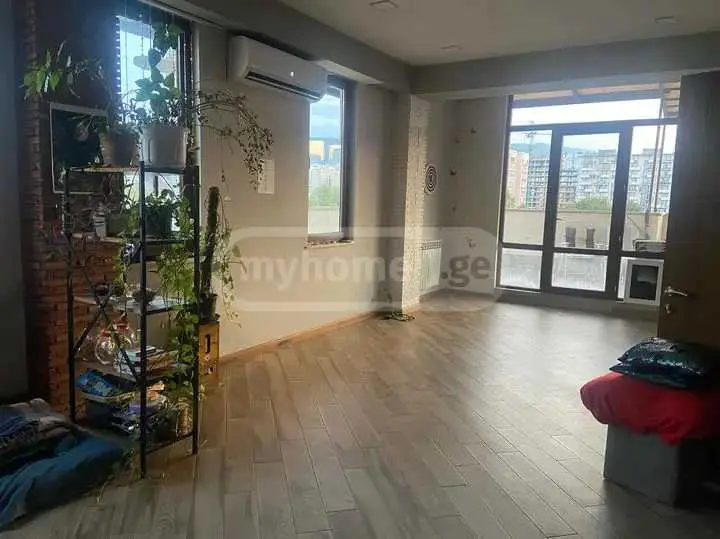 Office commercial area for rent in didube