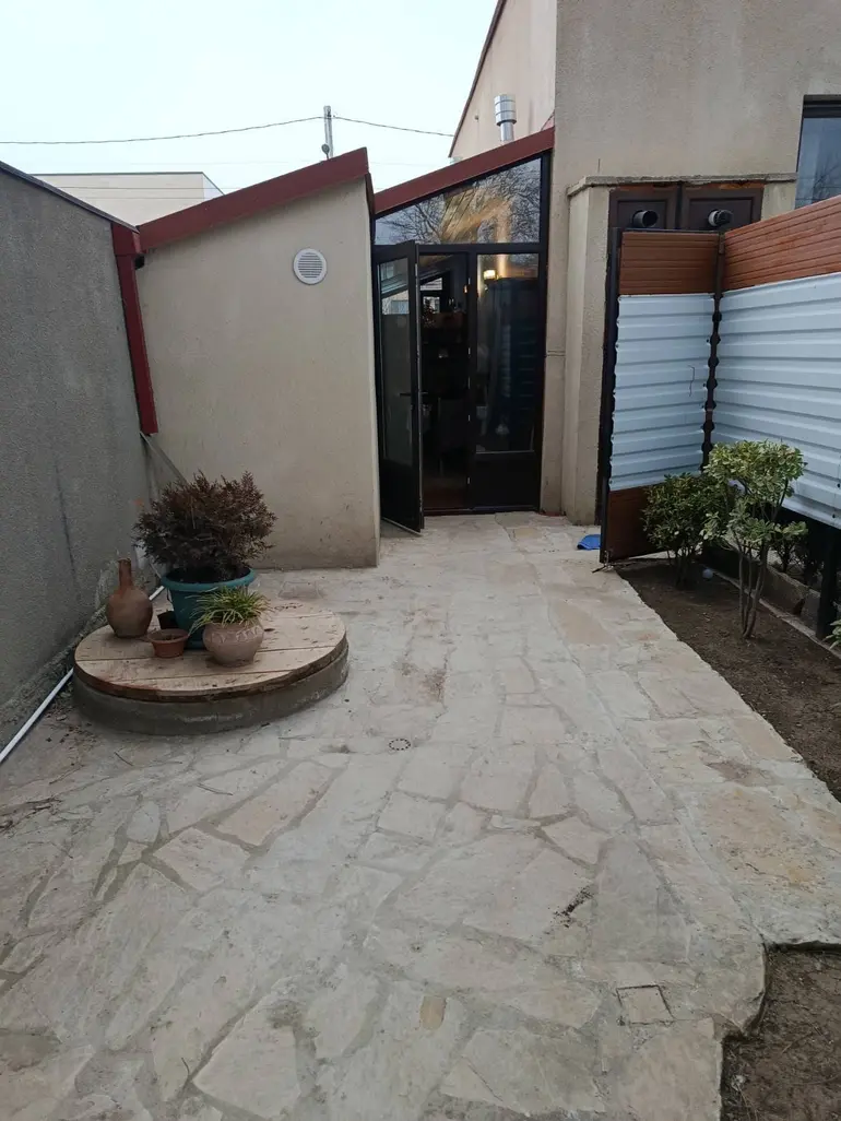 2 room private house for rent in nutsubidze plateau