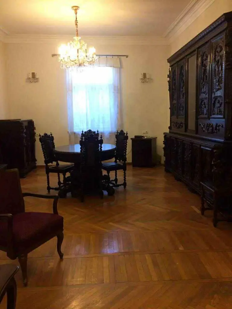 6 room private house for sale in saburtalo