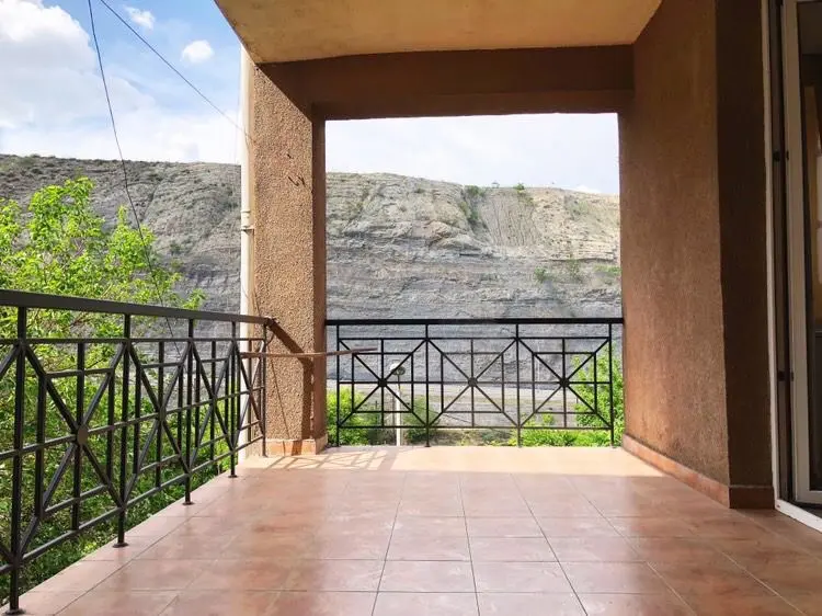 2 room apartment for rent in vashlijvari