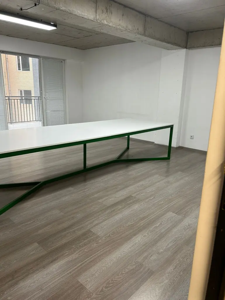 Office commercial area for rent in varketili