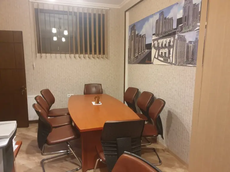 Office commercial area for sale in digomi