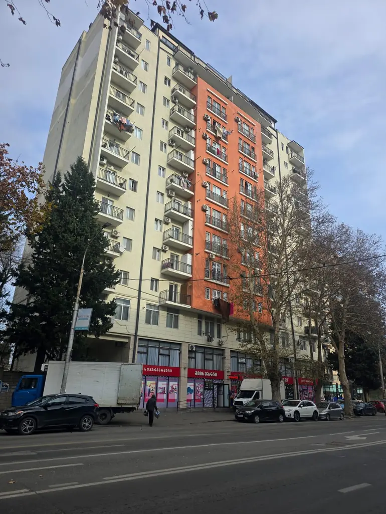 2 room apartment for sale in isani