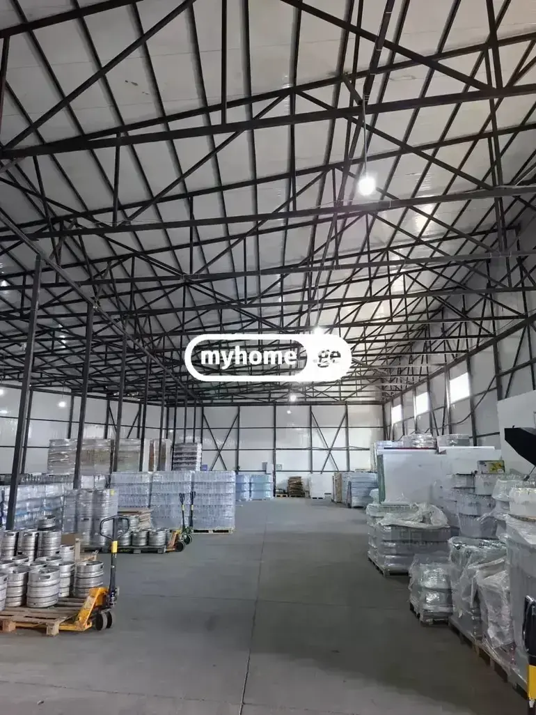 Warehousing commercial area for rent in batumi