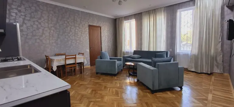 3 room private house for rent in qutaisi