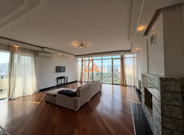 6 room apartment for rent in vake