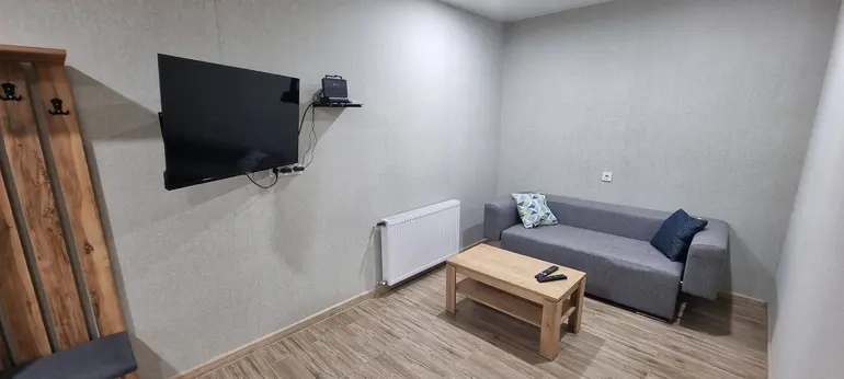 2 room apartment for rent in samgori